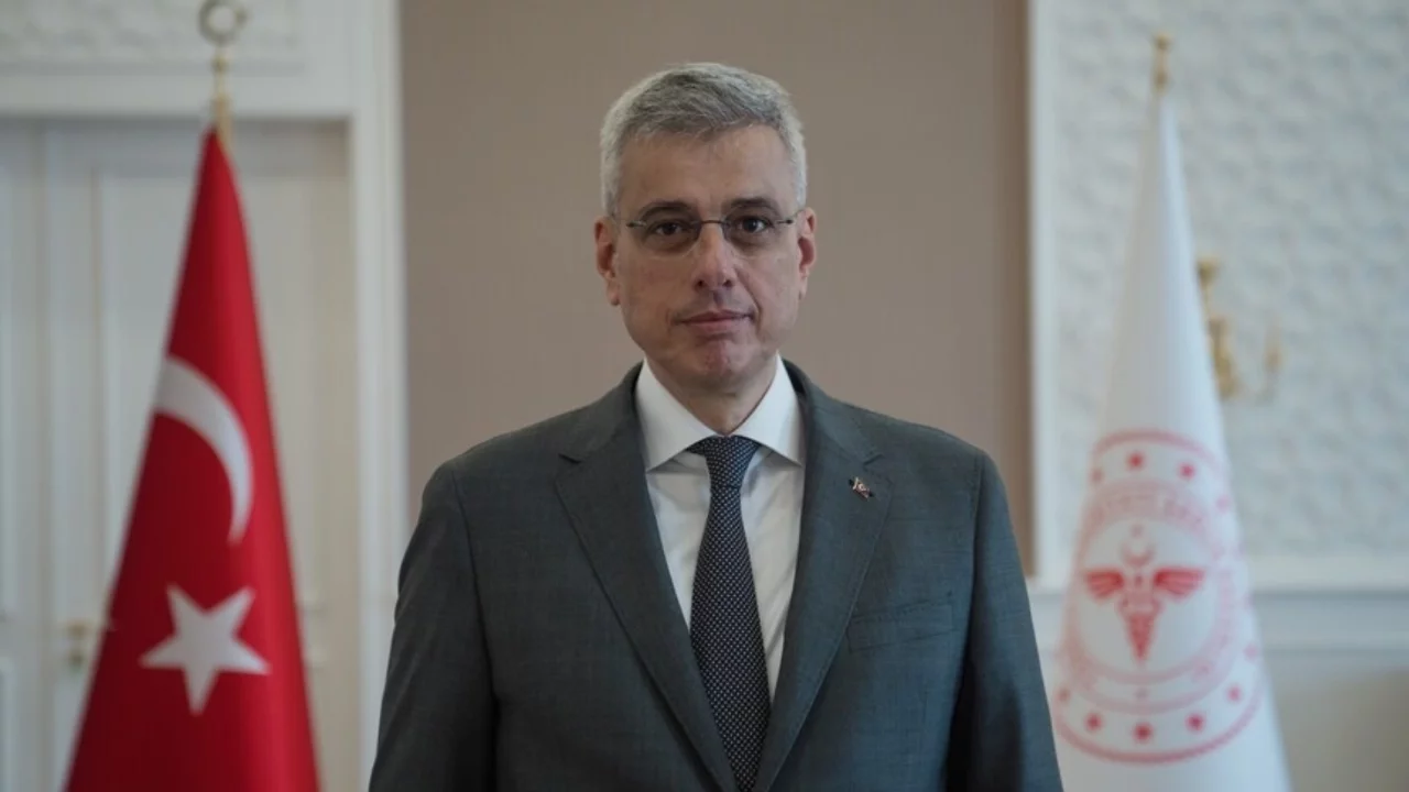 Bakan Memişoğlu: e-Nabız üzerinden 'İlacım Nerede?' uygulamasını hayata geçirdik