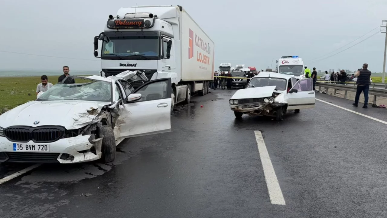 Siverek'te zincirleme kaza: 2 ölü, 2 yaralı