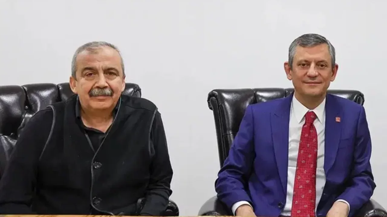 CHP lideri Özgür Özel'den Sırrı Süreyya Önder için anma mesajı