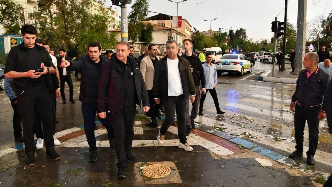 Şanlıurfa'da fırtına can aldı: 1 ölü, 40 yaralı