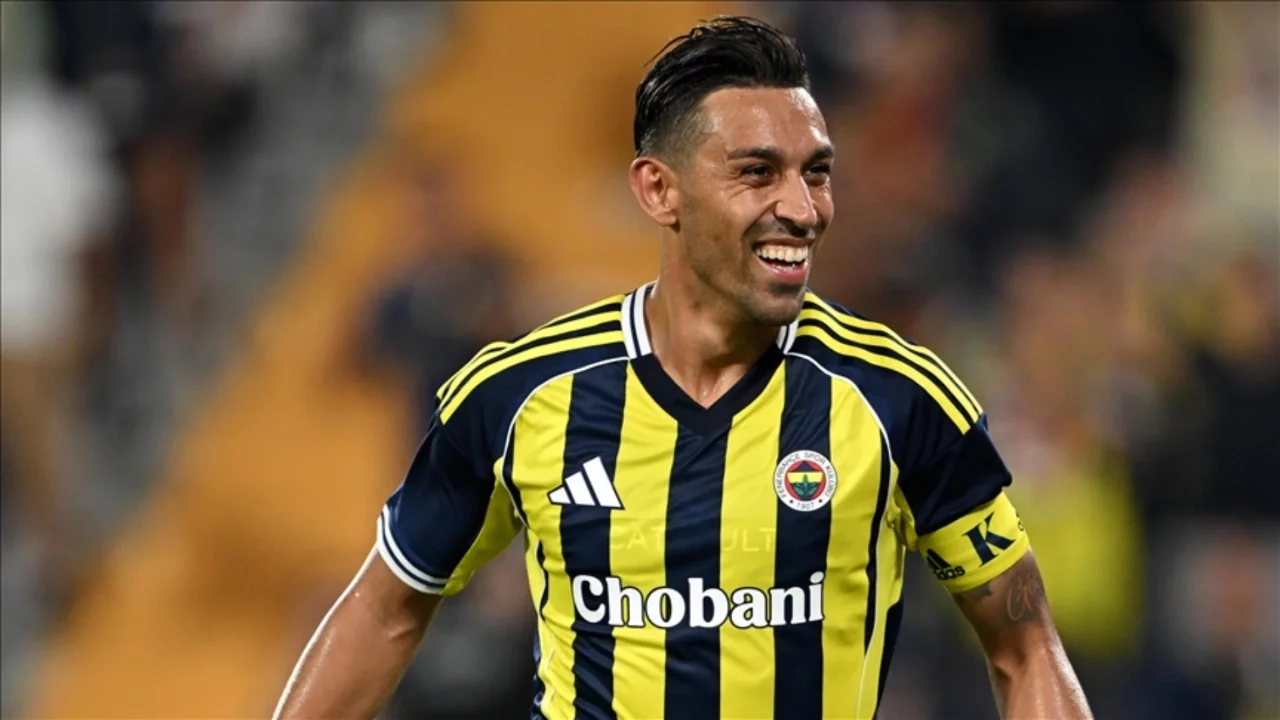 Tugay Kerimoğlu'ndan yeni sezon öncesi İrfan Can Kahveci iddiası