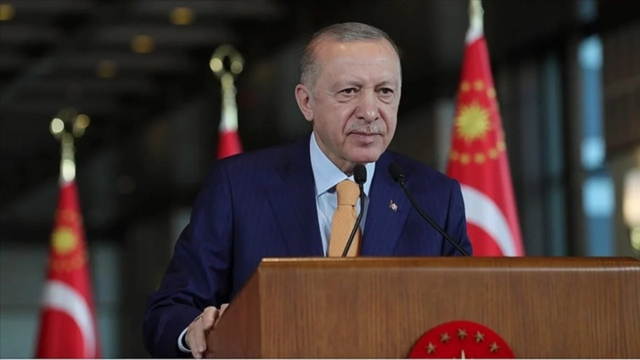 Cumhurbaşkanı Erdoğan duyurdu: Bayram tatili 9 gün oldu
