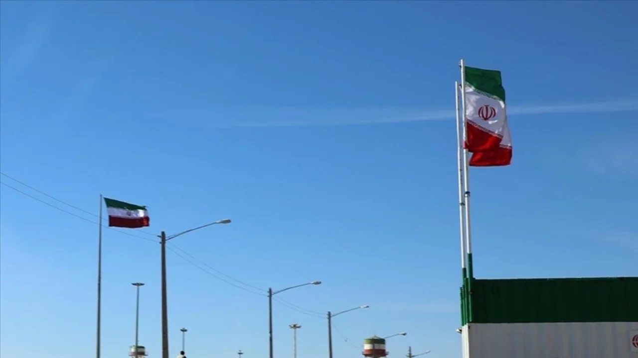 İran'da 2 kişi daha idam edildi