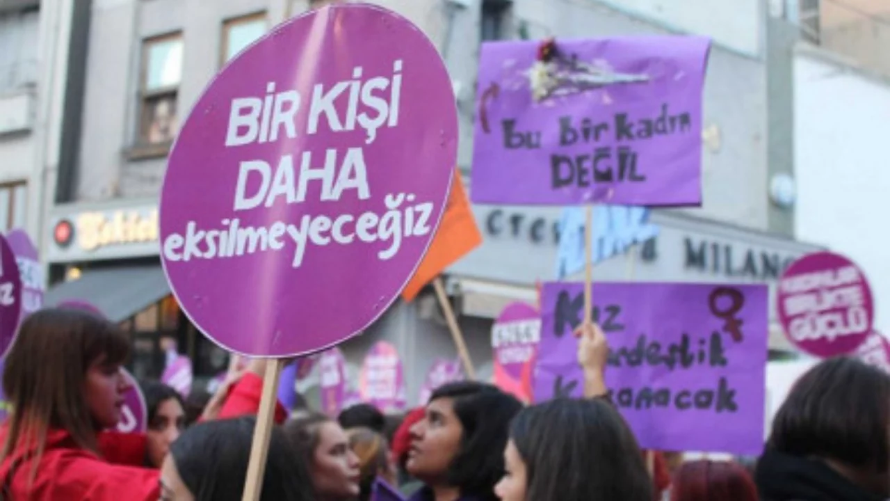 Nisan ayında en az 26 kadın öldürüldü, 23 kadın şüpheli şekilde ölü bulundu