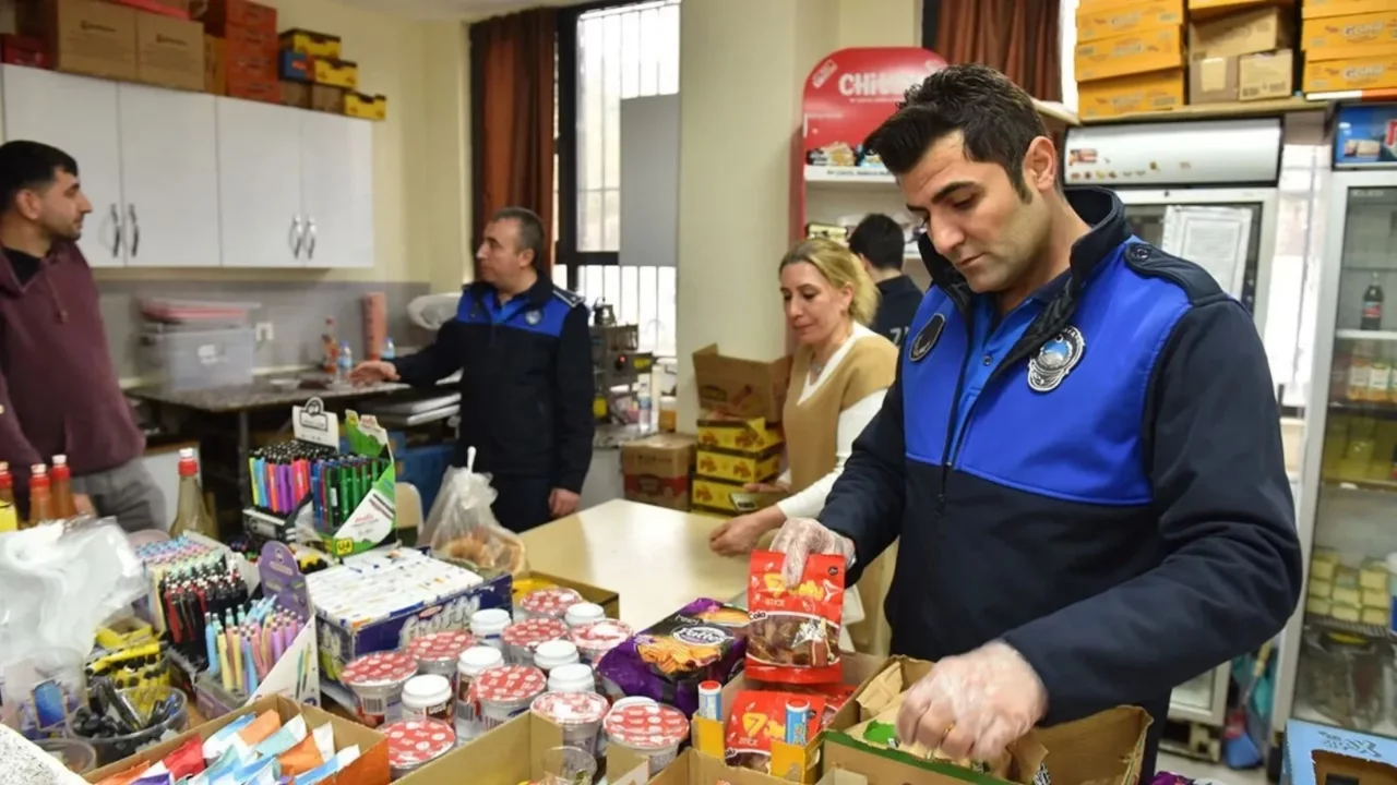 Okullarda bakanlık kriterlerine uymayan ve logo olmayan ürün satılamayacak