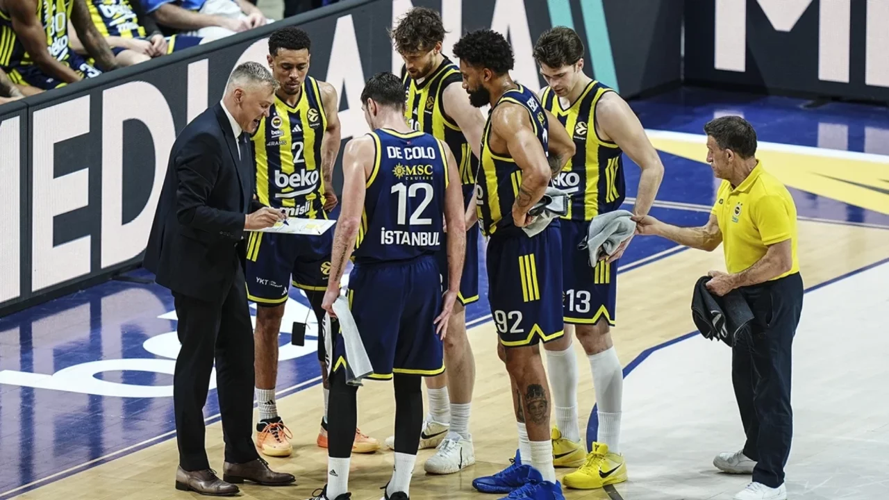Fenerbahçe Beko deplasmanda Litvanya ekibi Zalgiris ile karşı karşıya gelecek