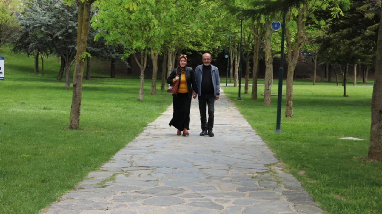 Kadavradan nakledilen böbrekle Bursa'da 14 yıldır diyalizsiz yaşam sürüyor