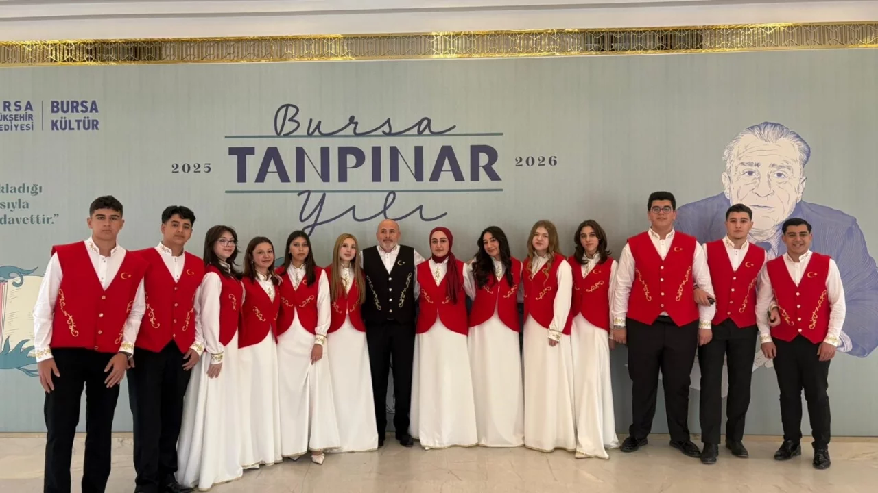 Bursa'da Yemen Türküsü ile Türkiye birincisi oldular