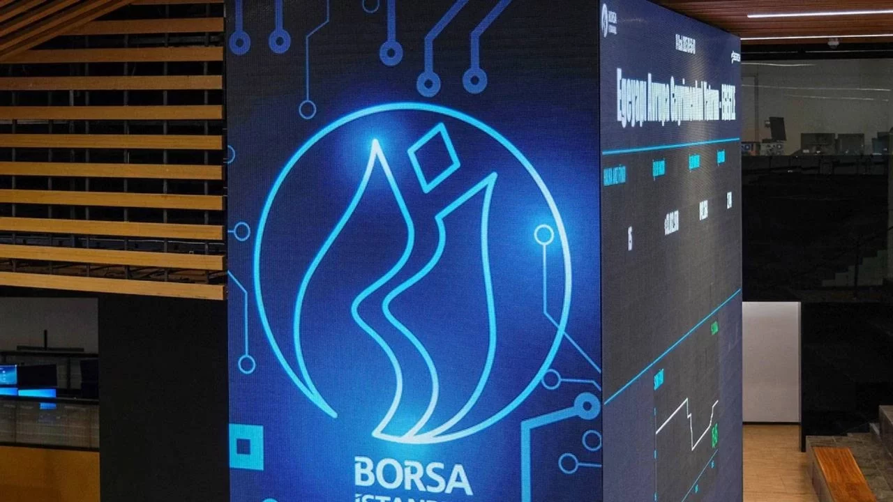 Borsa günü rekor seviyeden bitirdi