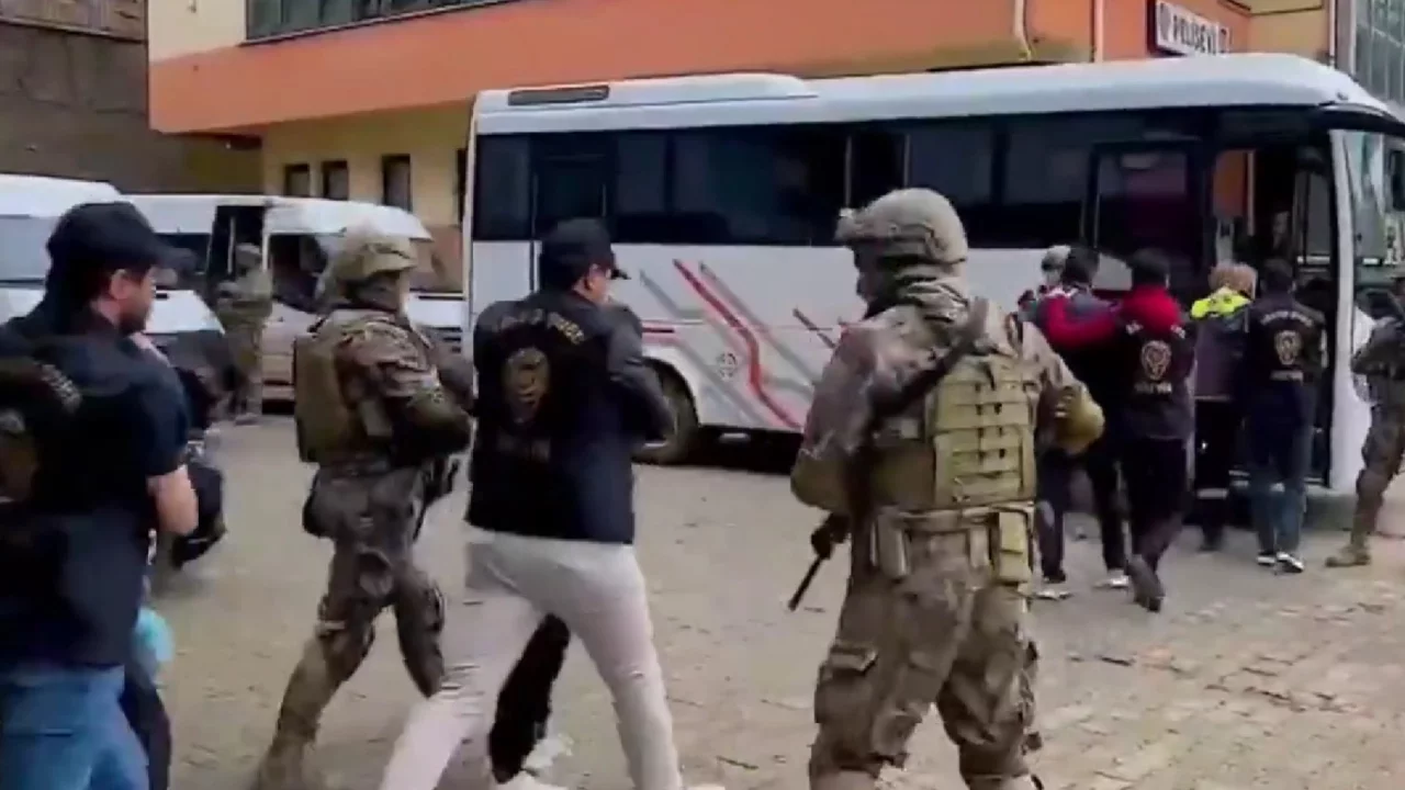 Bursa dahil 22 ilde dev operasyon: 23 kişi tutuklandı