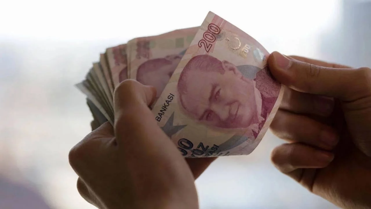 Seyyanen zam dosyası AYM'de