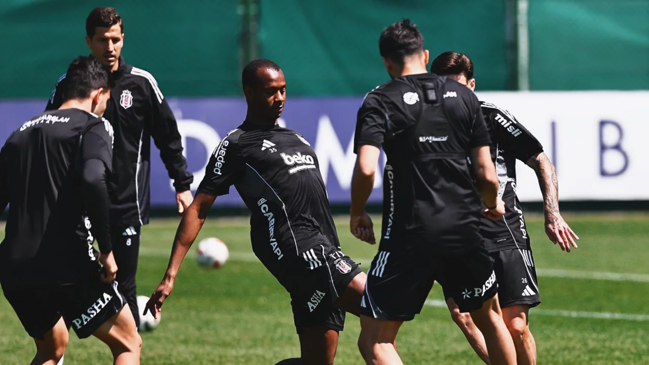 Beşiktaş'ta Trabzonspor maçı hazırlıkları başladı
