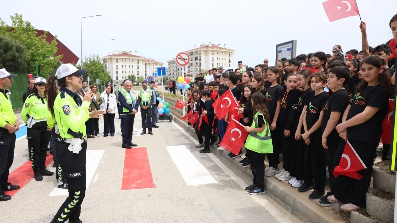 Nilüfer'e Trafik Eğitim Sokağı açıldı