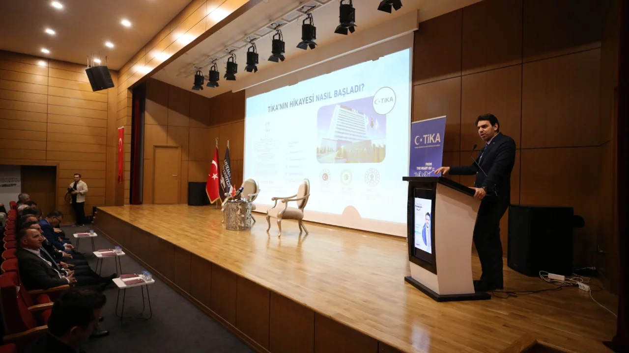 TİKA Başkanı Abdullah Eren Bursa'da "Tecrübe Konuşuyor" programına katıldı