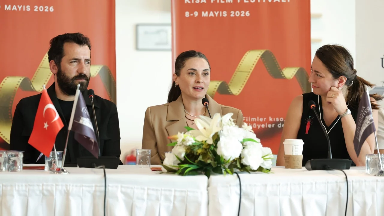 Oyuncu Aslıhan Gürbüz'den Osmangazi'de unutulmaz buluşma