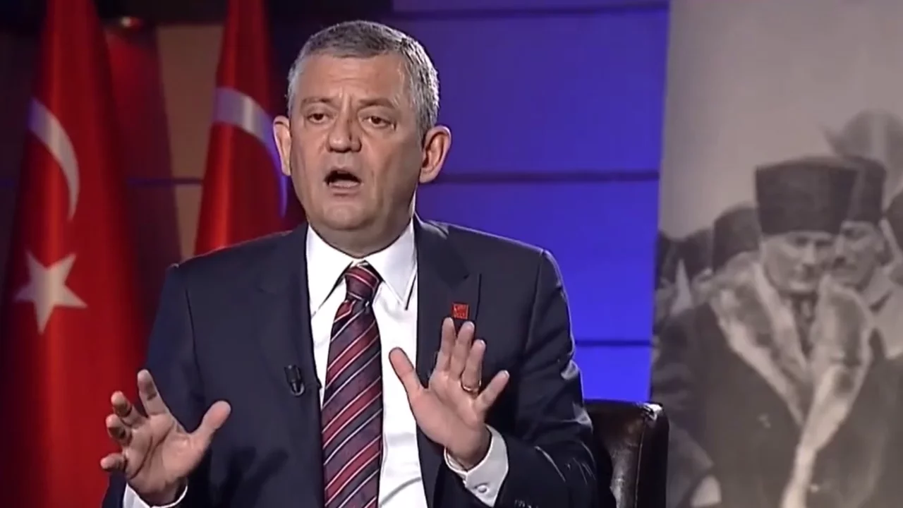 "Burcu Köksal'a ulaşamadım" diyen Özgür Özel'den Akın Gürlek çıkışı