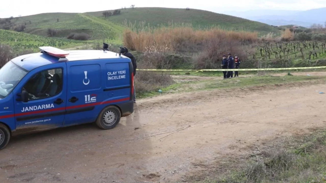 Manisa'da mahalle muhtarı zeytinlikte ölü bulundu