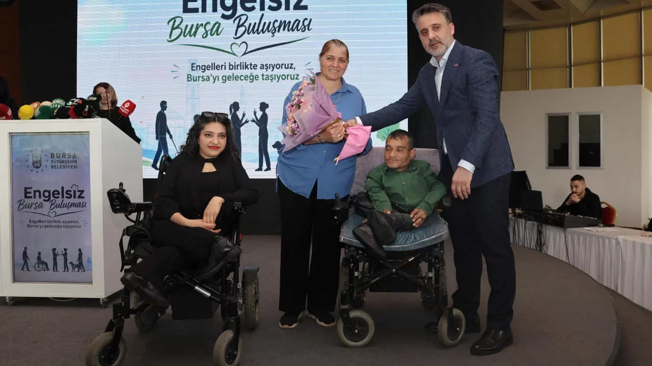 Büyükşehir Belediyesi'nin 'Engelsiz Bursa Buluşması'nda gönüller bir oldu