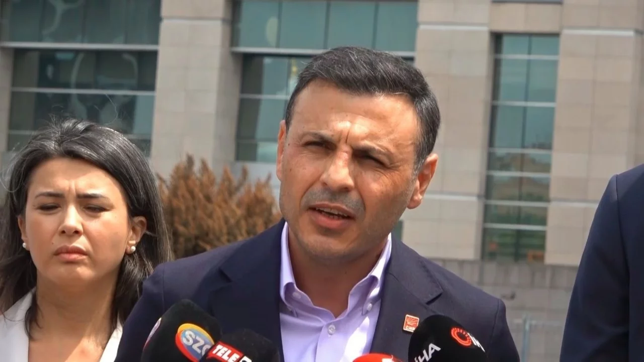 CHP'li Özgür Çelik: "Milletin önünden sandığı kaçırmaya hiç kimse cesaret edemez"