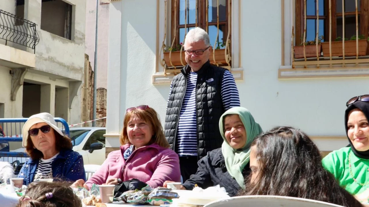 Mudanya Belediyesi'nden Anneler Günü'ne özel anlamlı buluşma