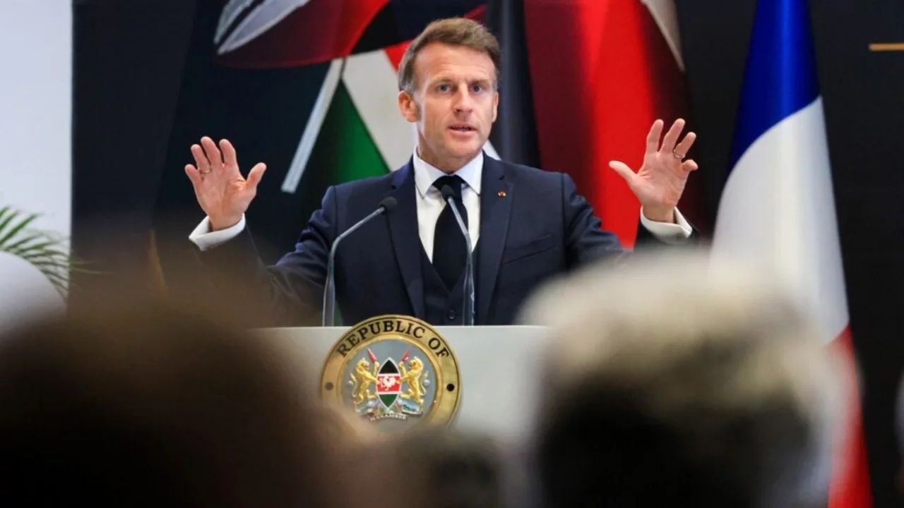 Macron, Cezayir ile ülkesi arasındaki ilişkilerin yeniden başlamasını istiyor