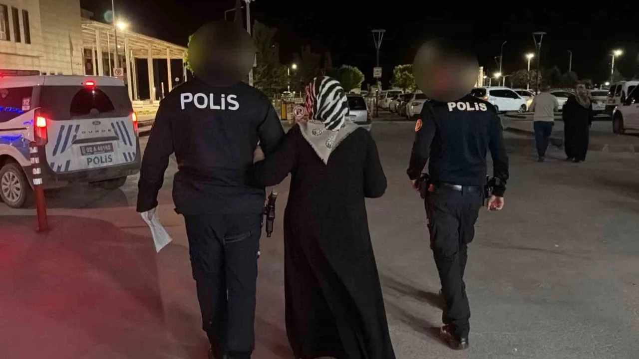 Anneler Günü'nde kızı tarafından darp edilen kadın hastanelik oldu