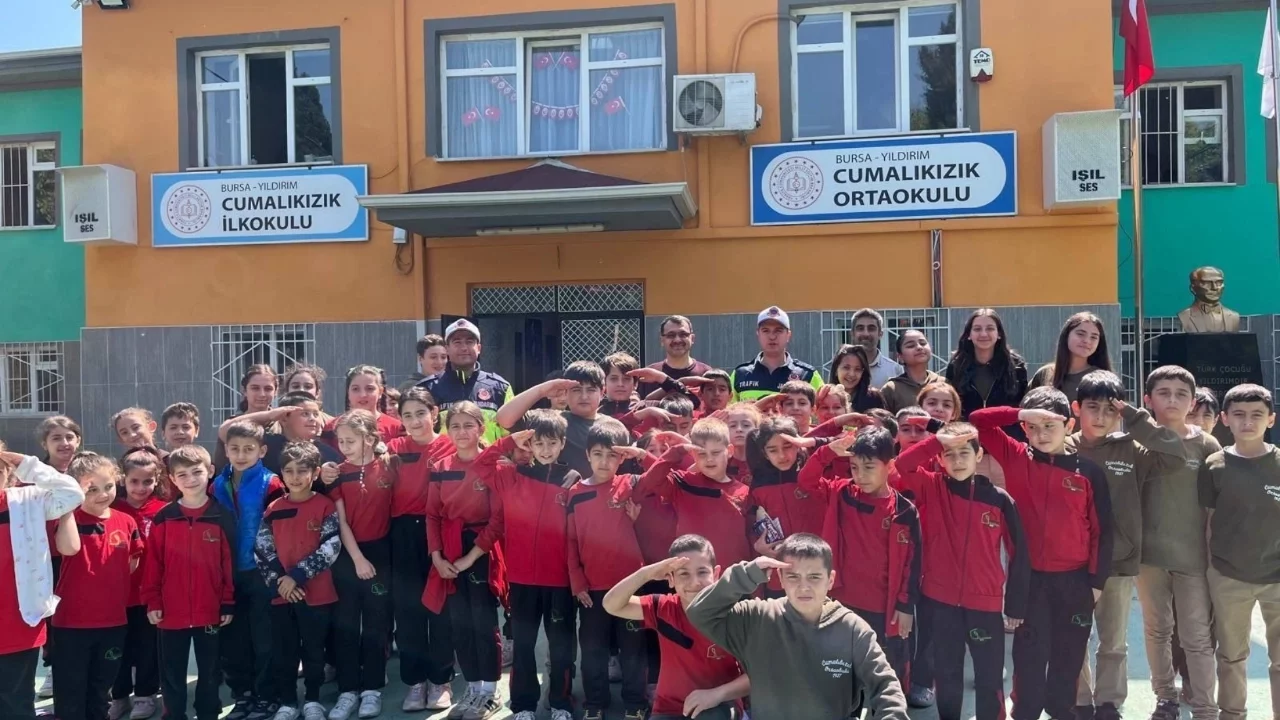 Bursa'da okullarda 'Trafik Haftası' etkinlikleri başladı