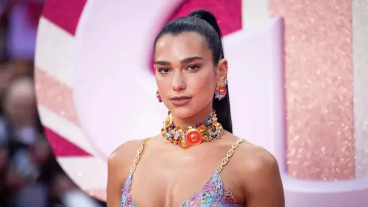 Dua Lipa'dan teknoloji devine dava
