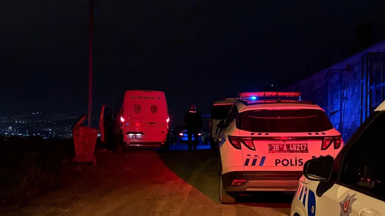 Arkadaşına mesaj attıktan sonra tepelik alanda tüfekle intihar etti