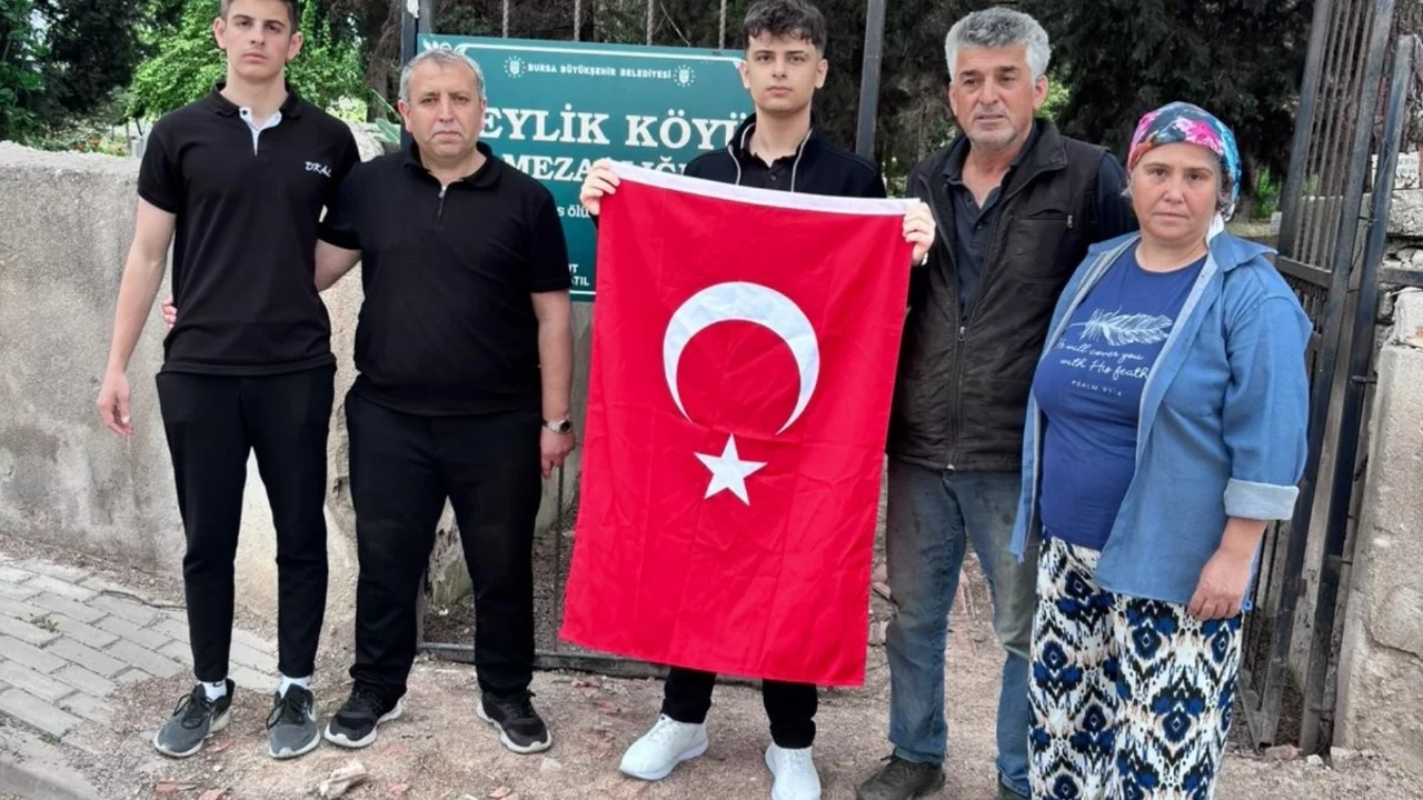 Anneler Günü'nde şehit ailesine vefa