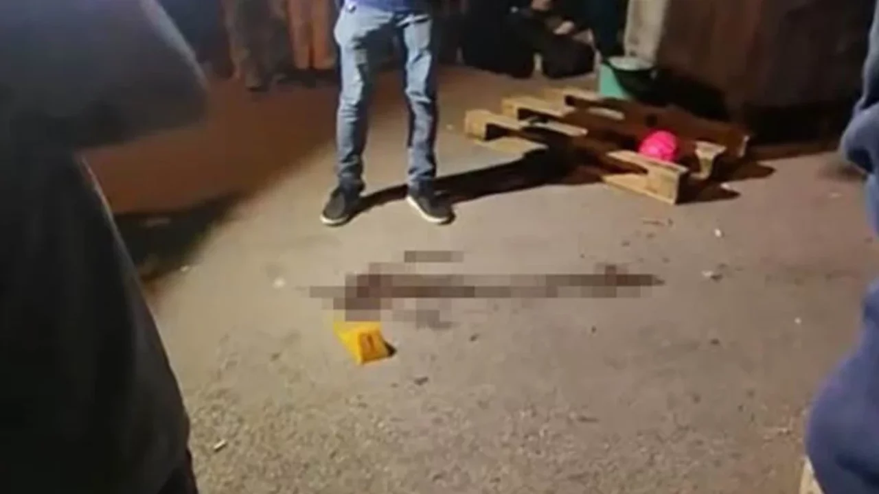 Kaçan topunu almak isterken canından oldu