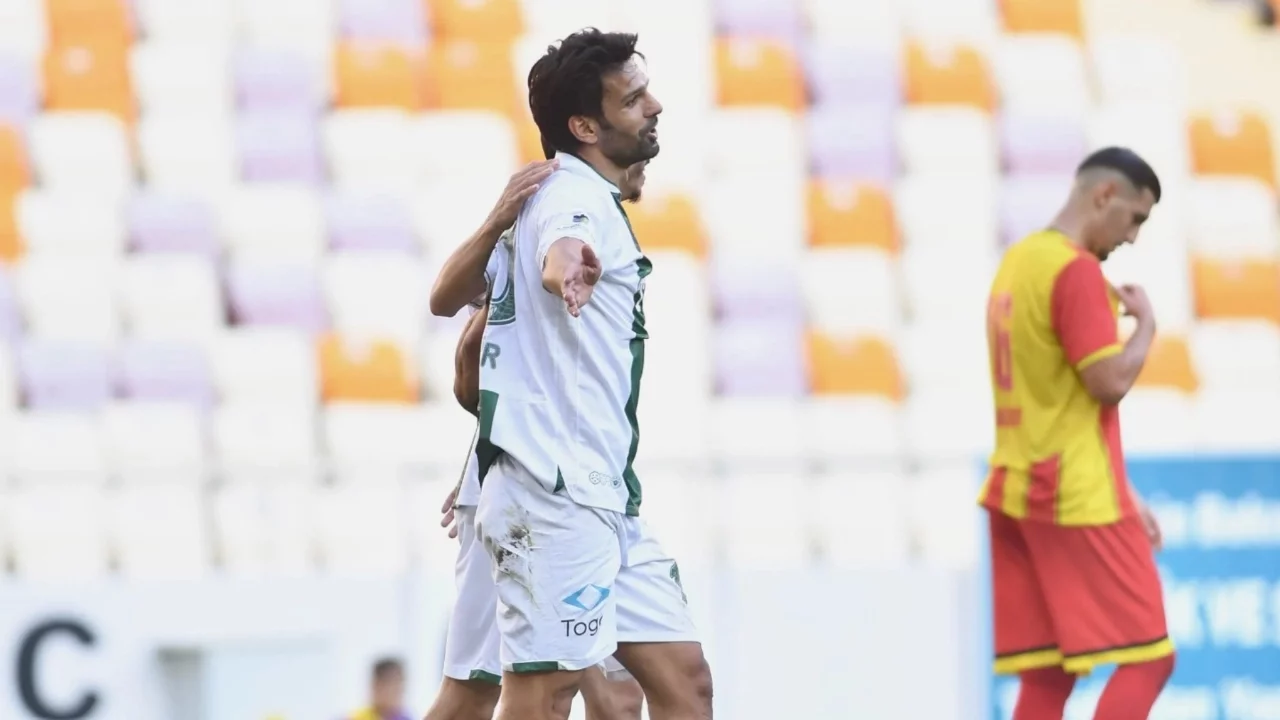 Bursaspor'da kaptan veda etti