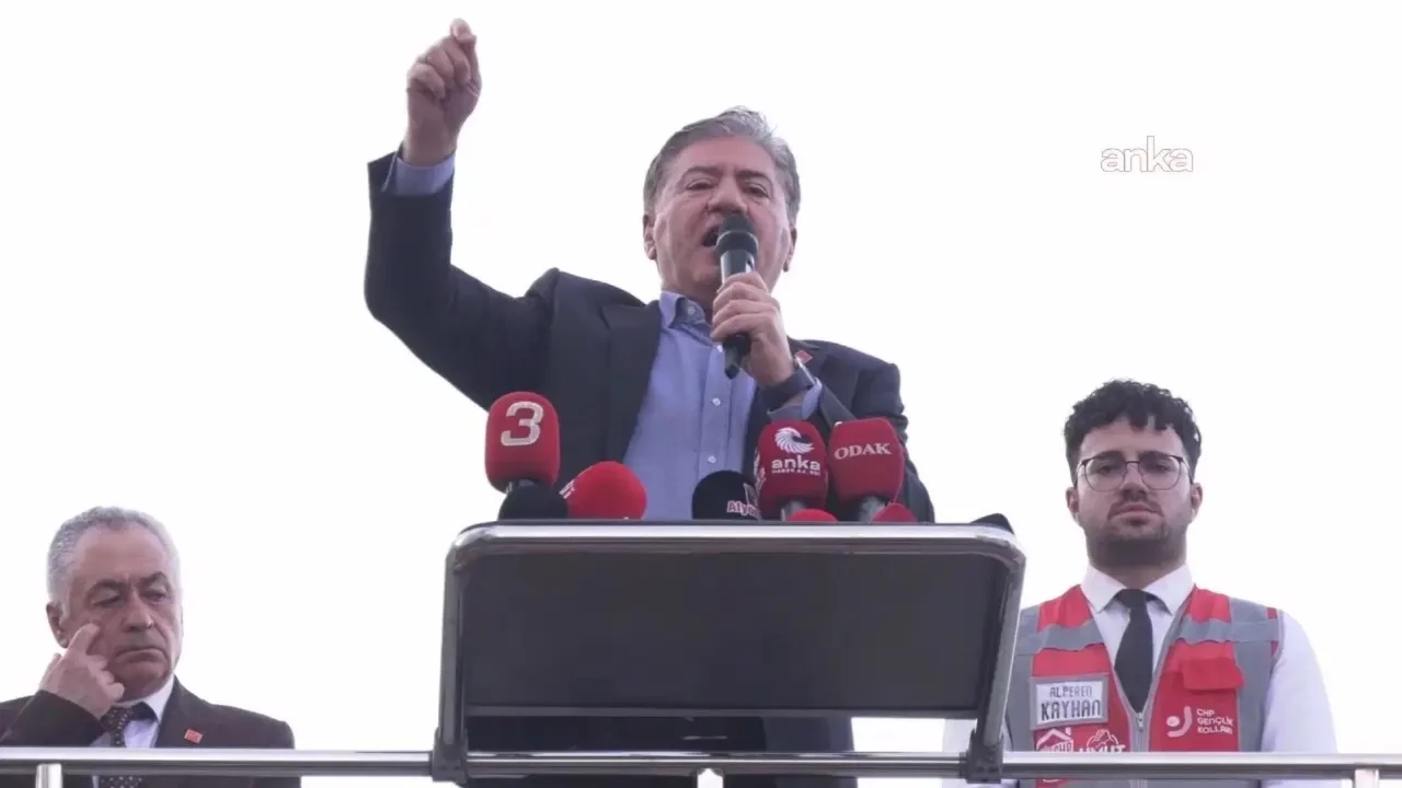 CHP'li Emir'den Burcu Köksal tepkisi: 'Halkın arasında nasıl dolaşacaksın?'