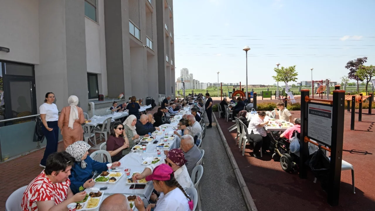 Osmangazi Belediyesi'nden sevgi ve dayanışma dolu etkinlik
