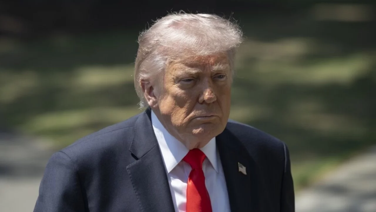 Trump: Küba, bizden yardım istiyor, görüşeceğiz