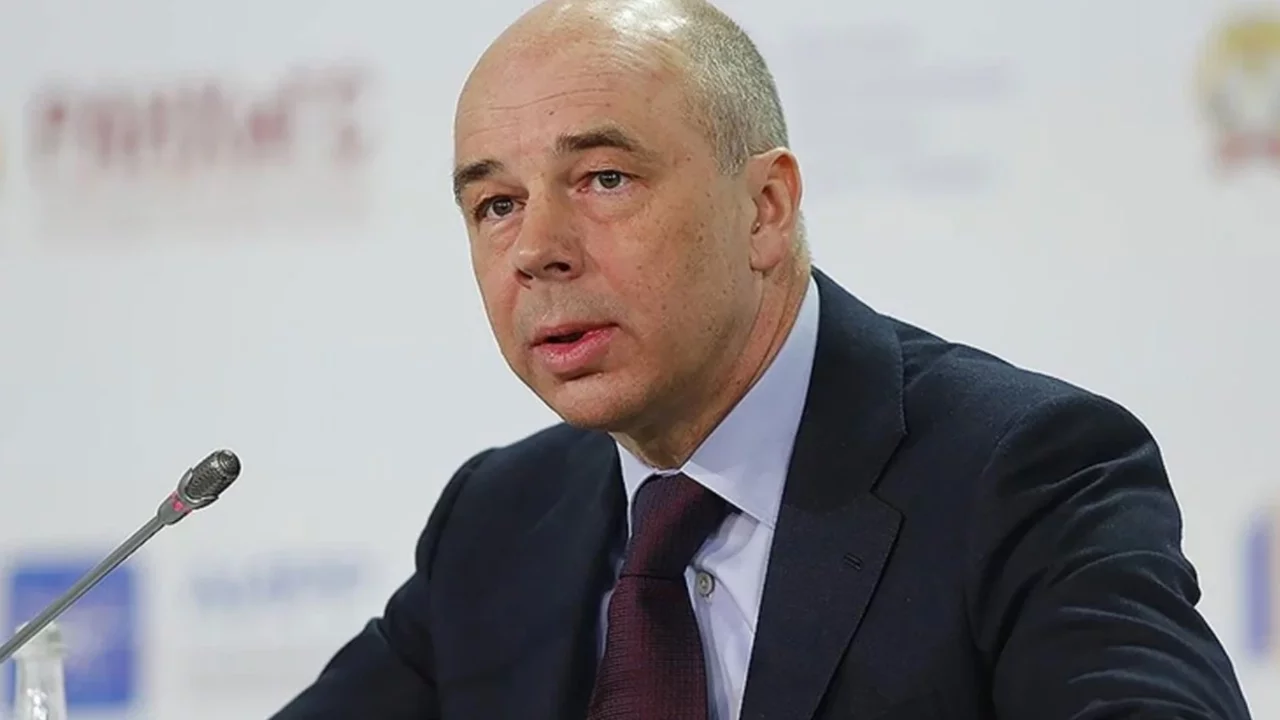 Rusya Maliye Bakanı Siluanov: "Petrol ödemeleri dolardan yuana geçiyor"