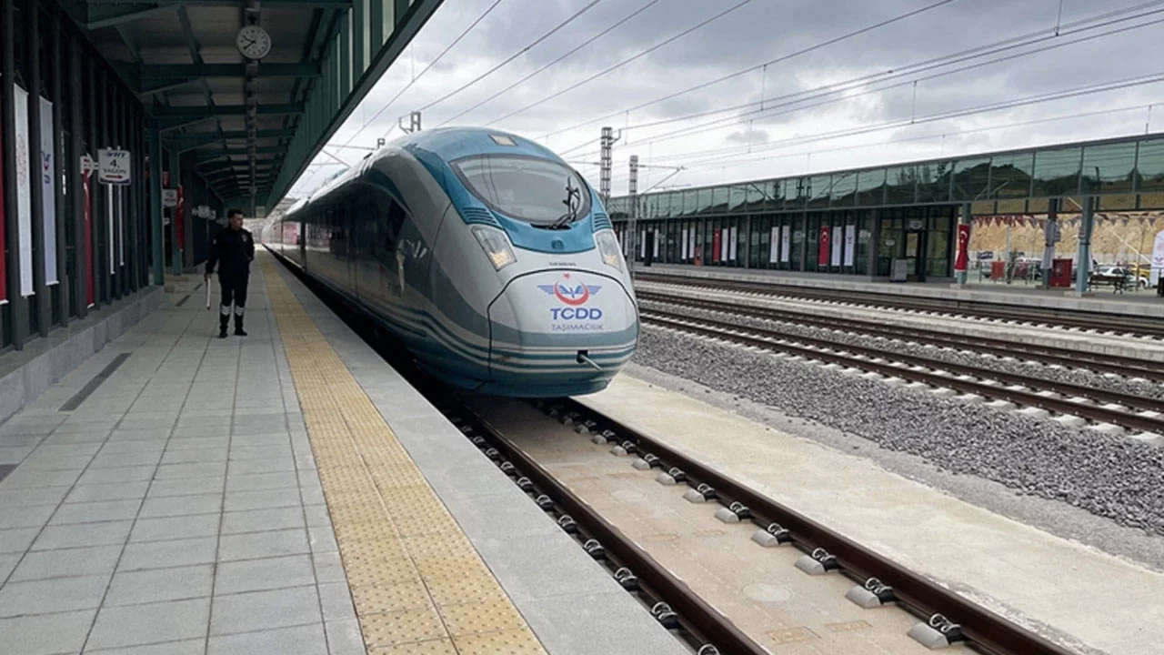 TCDD unutulan eşyaları satışa çıkarıyor: Telefon, tablet, borcam, dron...