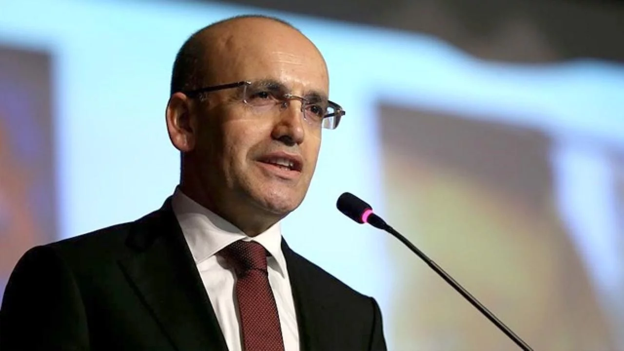 Bakan Şimşek: Cari dengede geçici bozulma bekliyoruz
