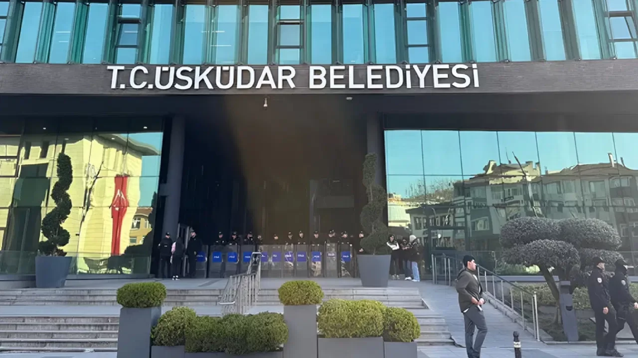 Üsküdar Belediyesi'ne bir operasyon daha! 7 kişi gözaltına alındı