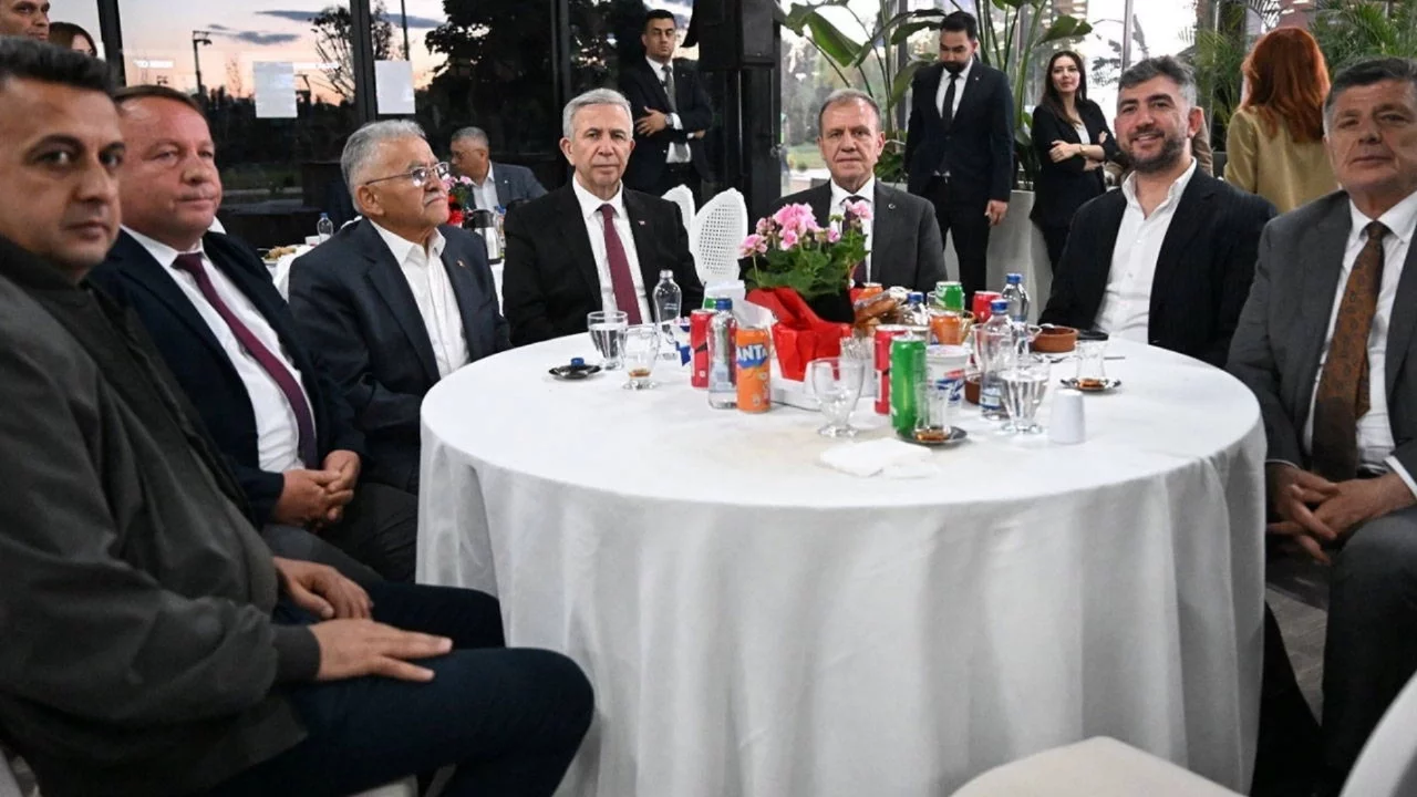 TKB seçimi yarın: Mansur Yavaş ile AK Parti'nin adayı arasında uzlaşı