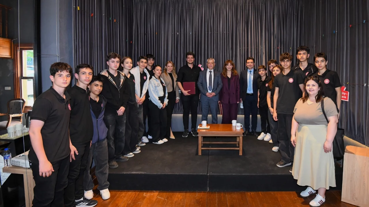 Osmangazi'de genç kalemlerin gözünden gazetecilik konuşuldu