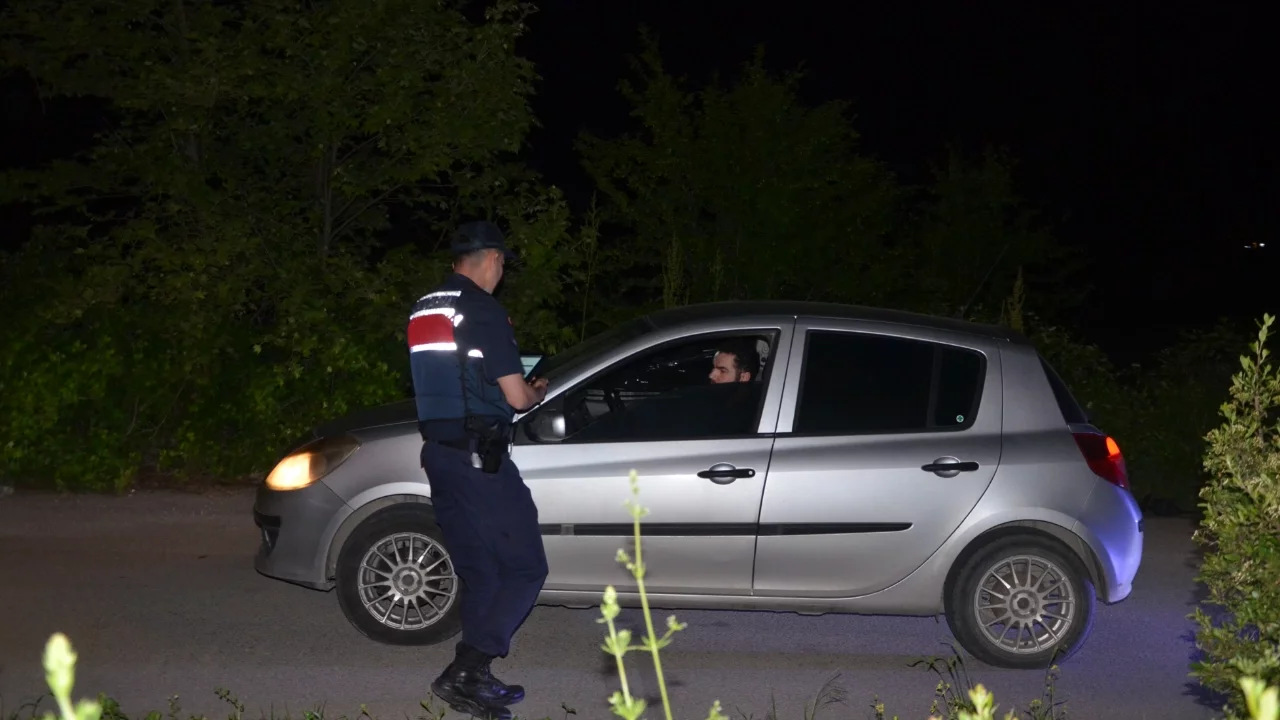 Bursa'da trafik denetimi: Sürücülere 500 bin lira ceza