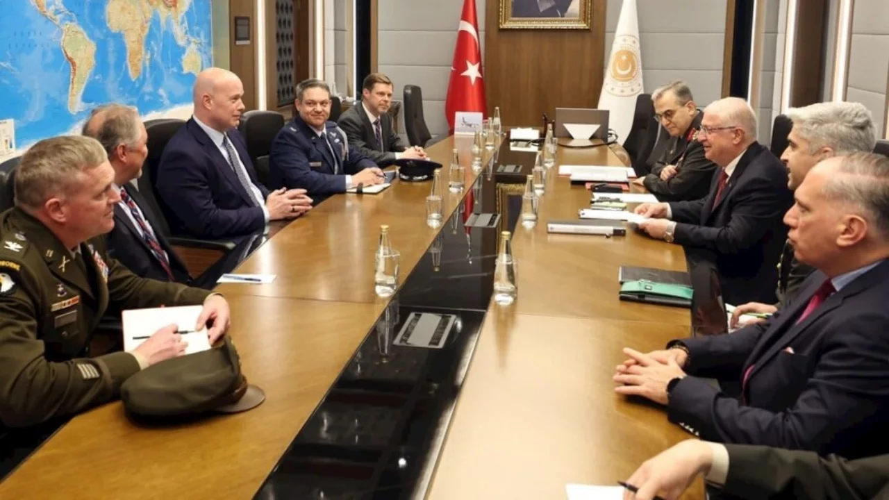 Milli Savunma Bakanı Güler, Türkiye ve ABD'nin NATO Daimi Temsilcilerini kabul etti