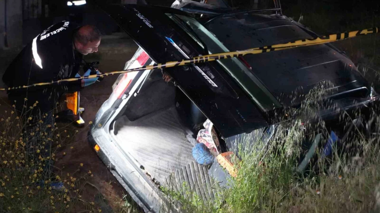 Kırıkkale'de şarampole devrilen araç hurdaya döndü: 1 ölü, 3 yaralı