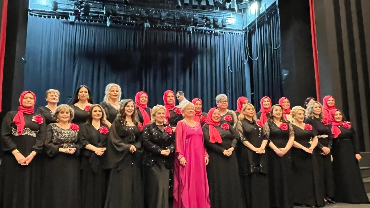 Bursa'da Engelliler Haftası'nda duygusal konser