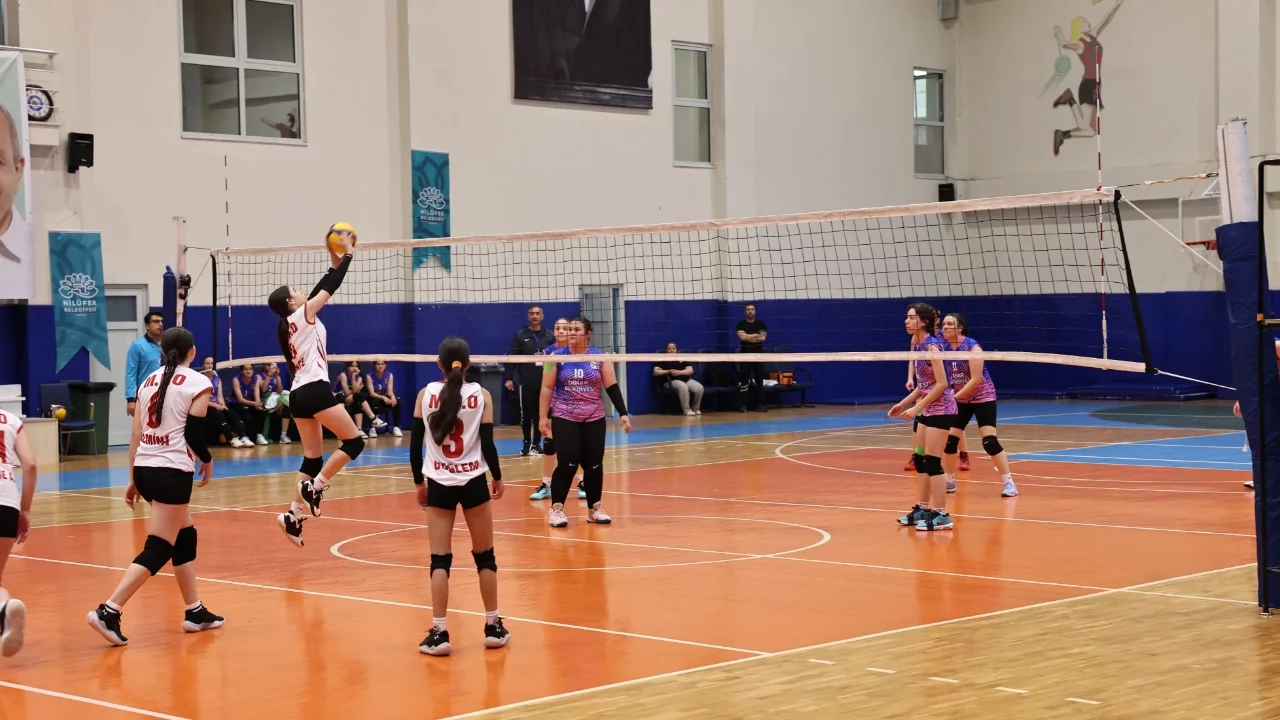 Kardeş Kentler Turnuvası heyecanı Nilüfer'de başladı
