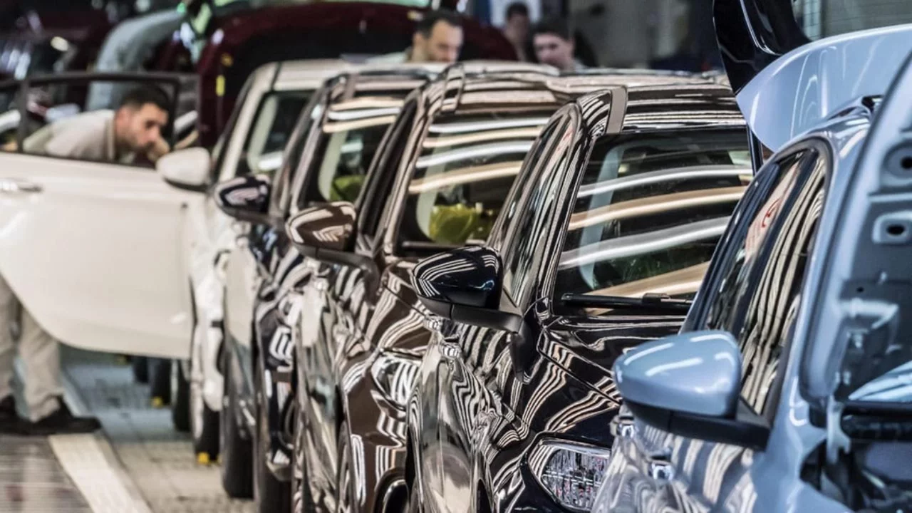 Otomotiv ihracatı ilk 4 ayda 13,8 milyar dolar oldu