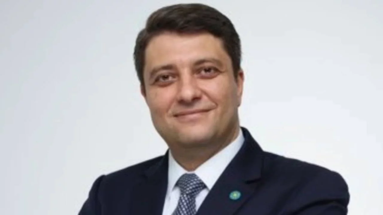 İYİ Parti'li Beyaz istifasını duyurdu