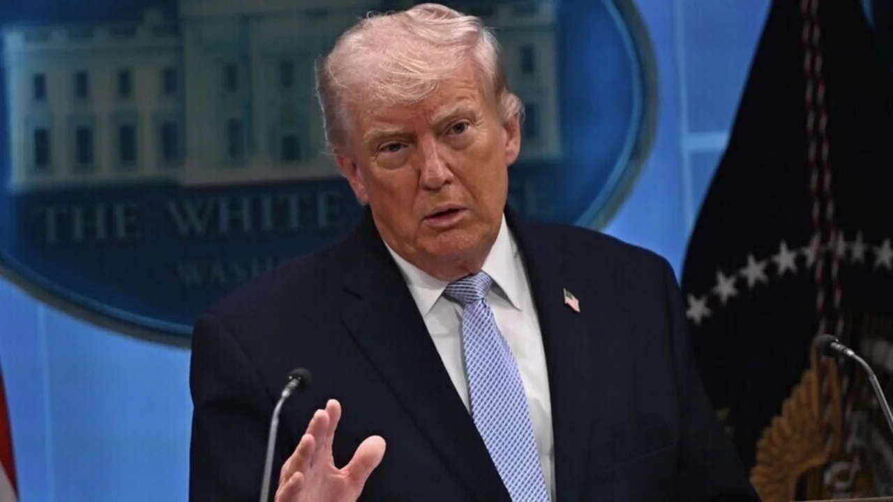 Trump: İran'a yarın için planlanan askeri saldırı ertelendi
