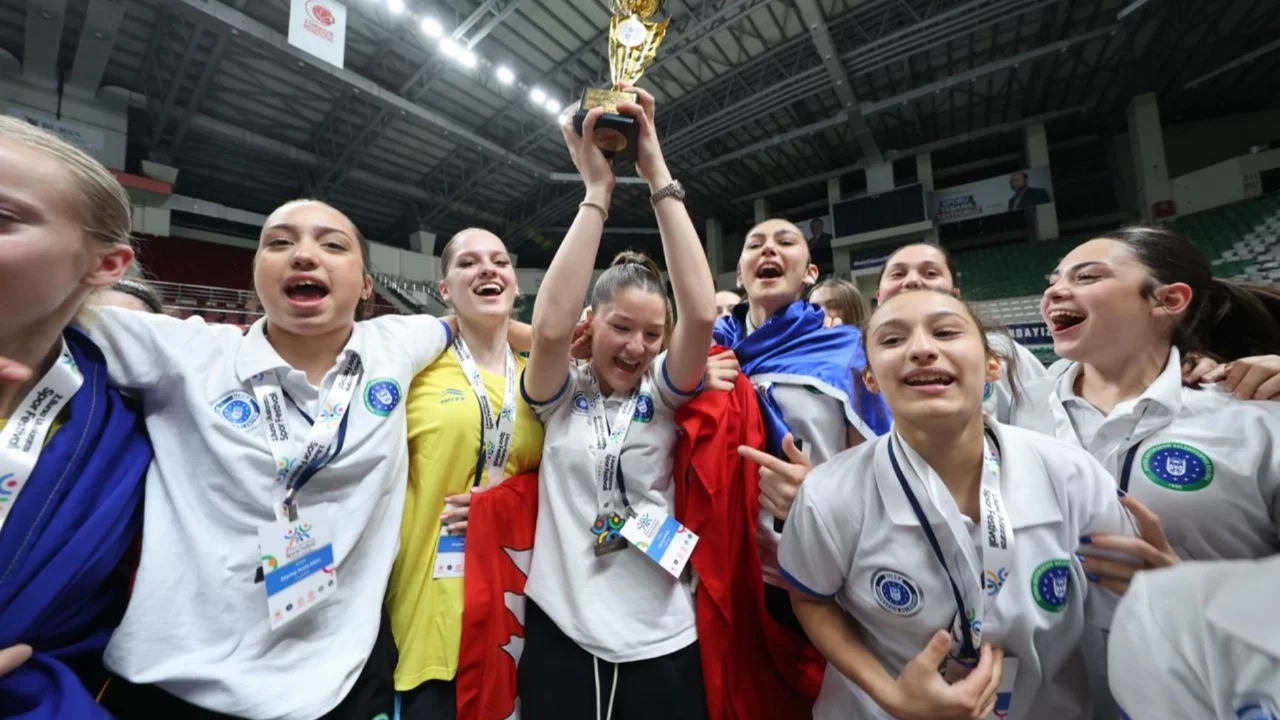 2. Bursa Uluslararası Spor Festivali'nde kardeşlik rüzgarı esti